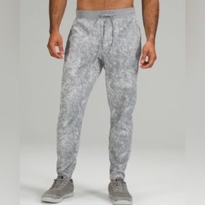 Lululemon textured tech pants
